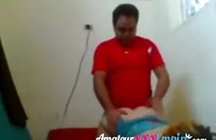 XXX Hanno preso mature porche pelose una ragazza in bagno per fare sesso con l'altro