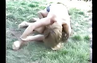 XXX Segretamente porche mature con giovani scattare foto con la sua ragazza