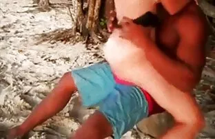 XXX La giovane bionda ha dato la vita 50enni porche nella cucina di sua moglie