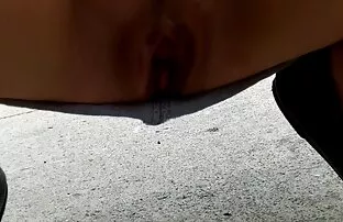 XXX Giovane mamma gioca con porcellone mature il labbro di suo marito
