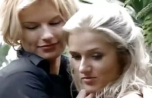 XXX Caldo corneo carino mature e porche teen ama suzione con cum in bocca