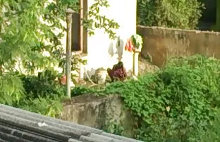 XXX Il mature e porche botanico era troppo stanco del lavoro e del sesso con il suo insegnante in bocca e anale crudele