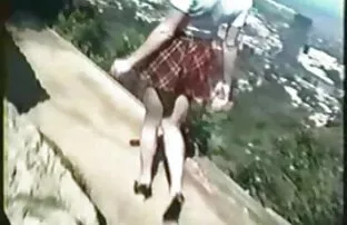 XXX Studente fuma davanti alla belle mature porche telecamera