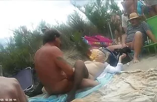 XXX Sostituire la ragazza con sottaceti mature porche tettone nei pantaloni